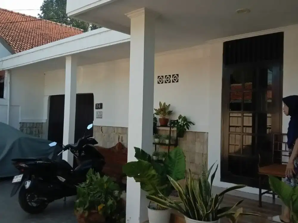 Kos kos an 10 pintu di Cirendeu