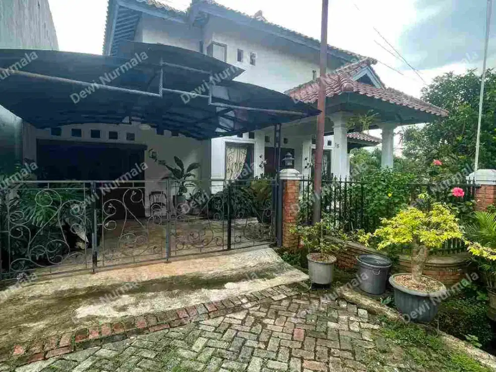 rumah luas bangunan kokoh jl tarumanegara Cirendeu