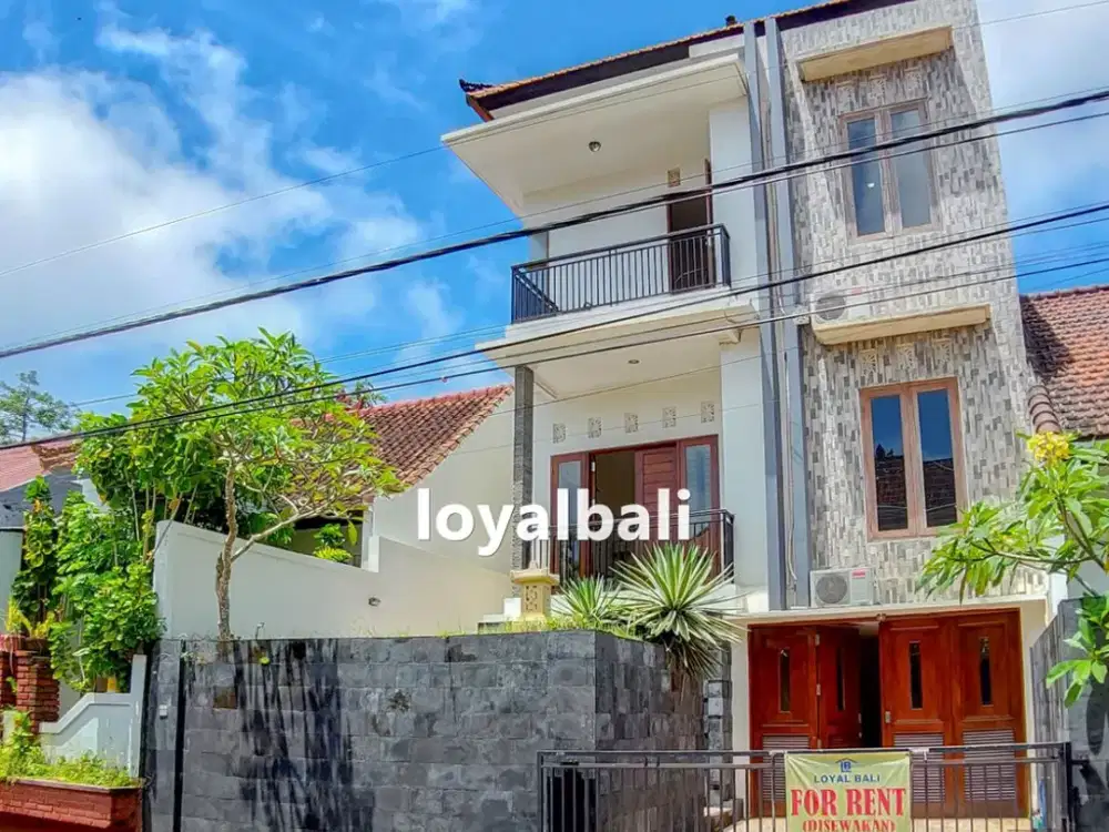 Rumah, Homey and Strategic House in Pecatu, Bali