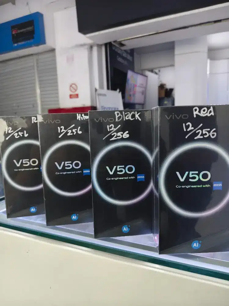 Vivo V50 5g 12/256 newww