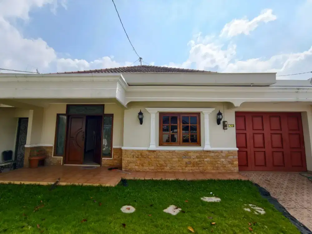 Rumah Akpol gajahmungkur  sangat strategis termurah disemarang