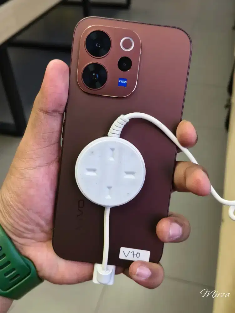 Vivo V70 5G,, Camera ZEISS,, cicilan bisa syarat KTP aja
