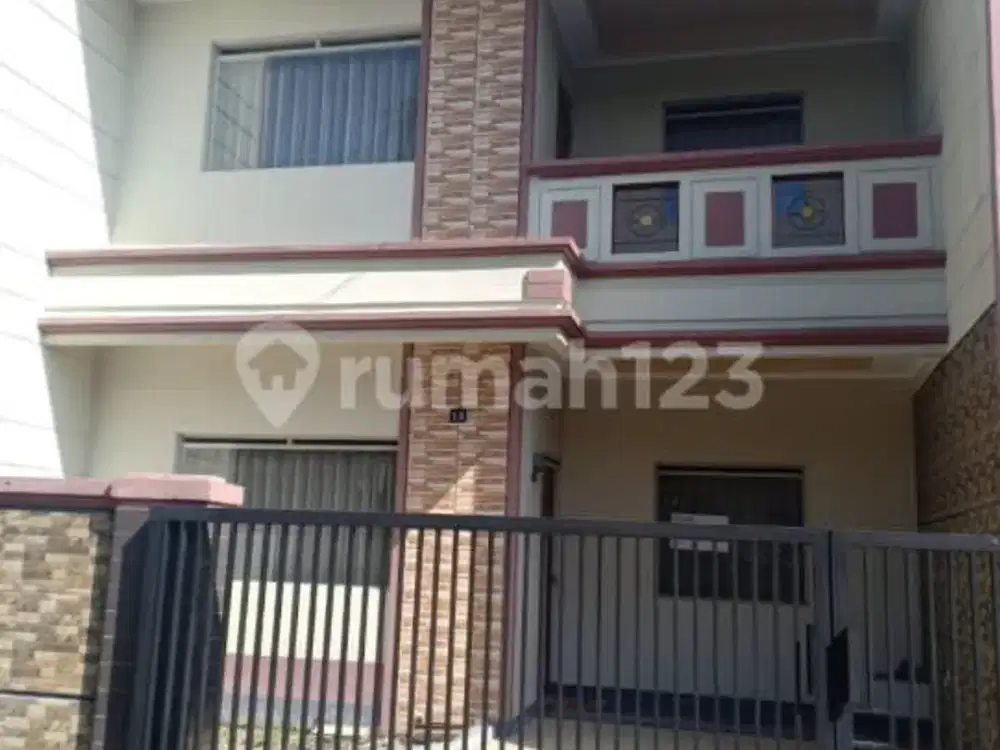 Rumah Bagus 2 Lantai di Sayap Batununggal Bandung