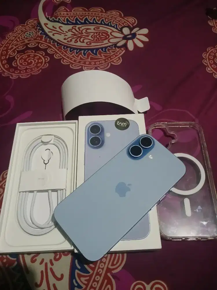 Iphone 17 . 256gb mist blue BARU 1 mingguan