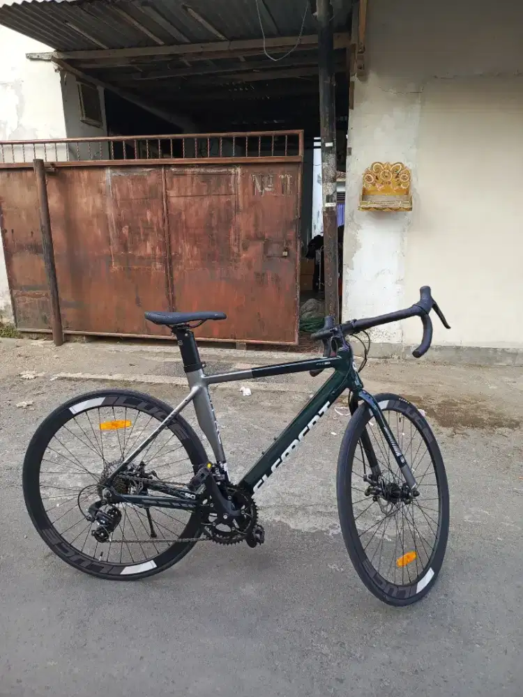 Sepeda road bike element frc 50
