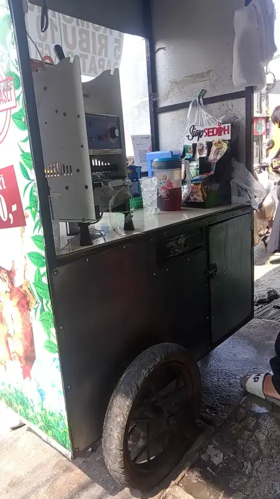 LOKER LOWONGAN KERJA JAGA TEH SOLO