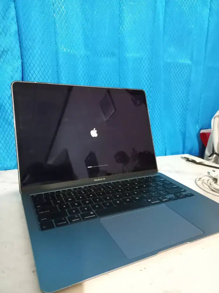 Jual macbook air 2020 intel