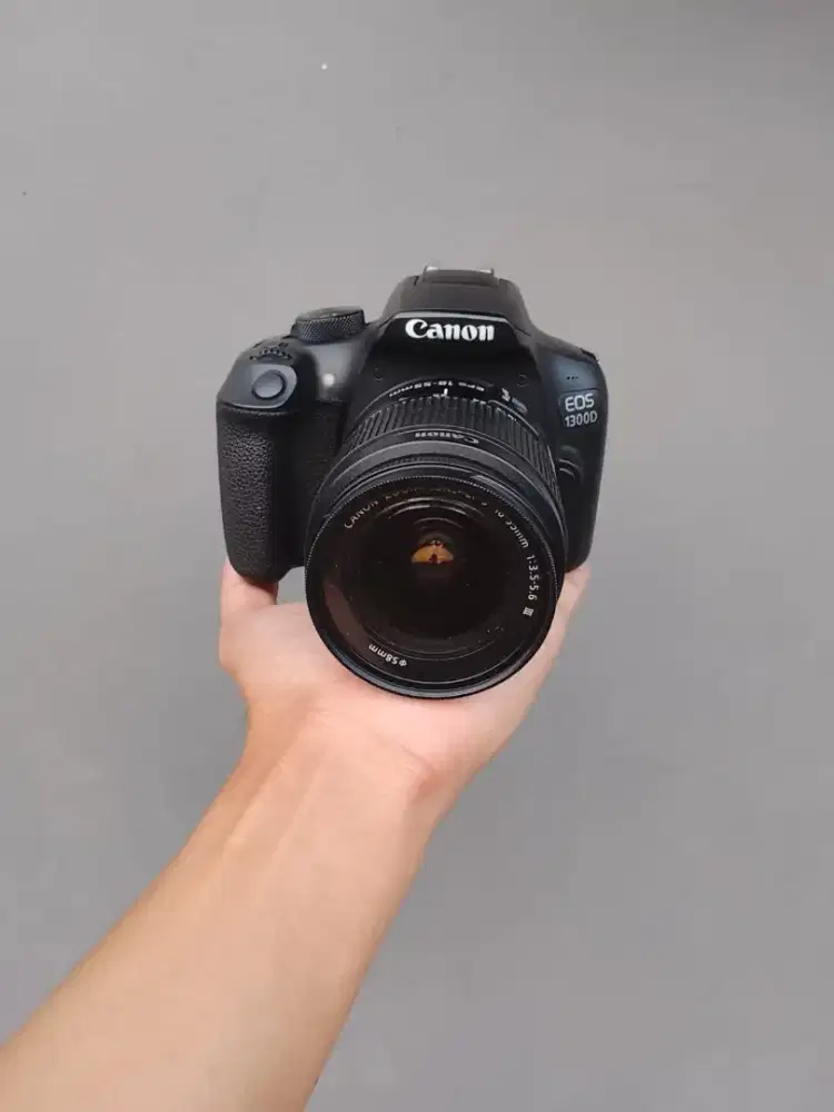Canon 1300D Wifi fullsetBox No vignet