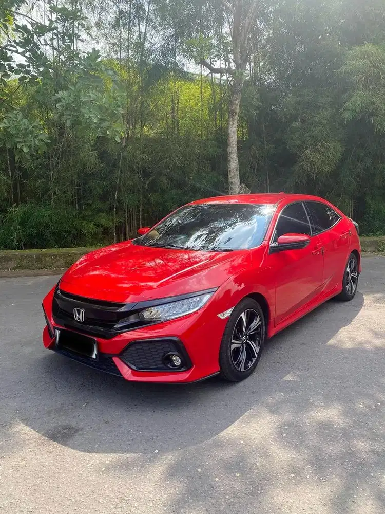 Honda Civic Turbo E Hatchback CVT Matic 2017