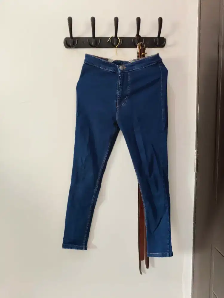 Celana Skinny Fit Wanita