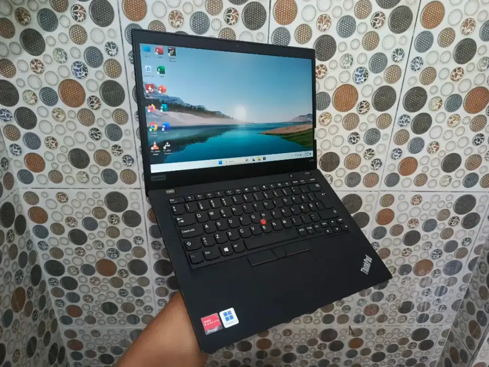 Laptop Gaming Slim Lenovo Thinkpad X395 
Ryzen 5 Pro-3500u
8/256 Gb