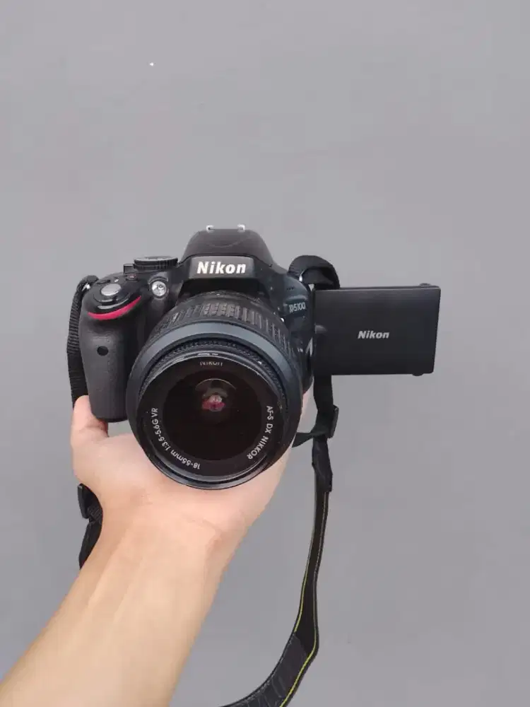 Nikon D5100 fullset No vignet Murah !!