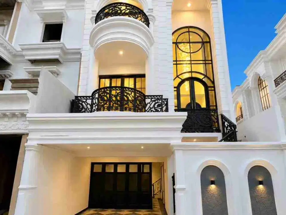Rumah Sultan di Jagakarsa Jakarta selatan