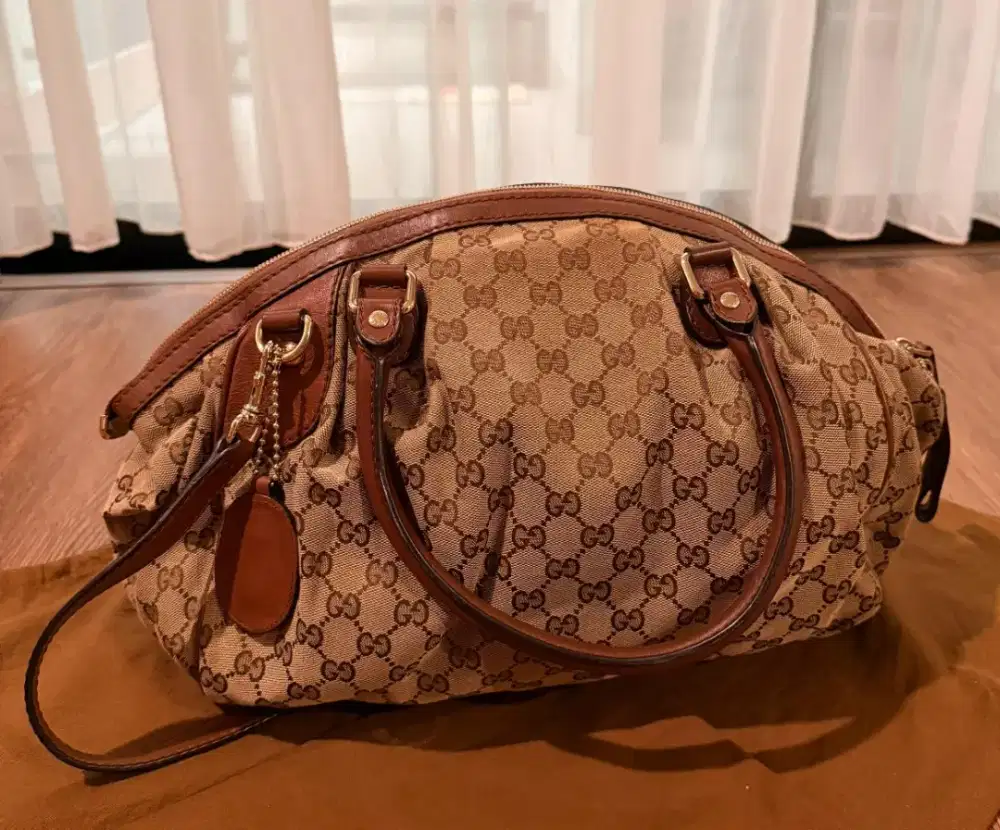 Original Tas GUCCI CANVAS SUKEY MEDIUM 
Bagus Keren Mewah