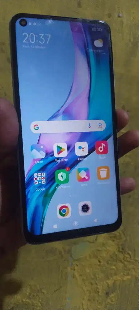 Minusan..Sinyal sidik jari kamera depan of..wifi lancar Ram 6/128