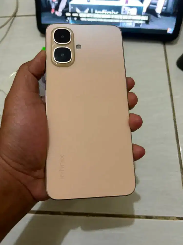 Infinix smart 10 4/64 like new
