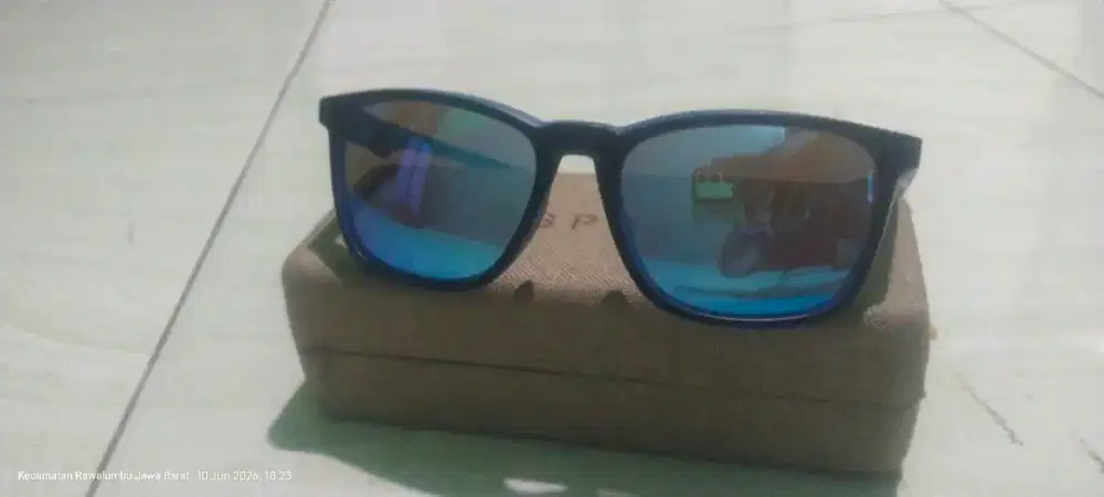 Kacamata esprit original