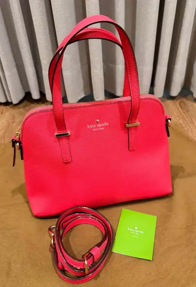 Original Tas KATE SPADE SAFFIANO LEATHER SATCHEL
Bagus Keren Mewah