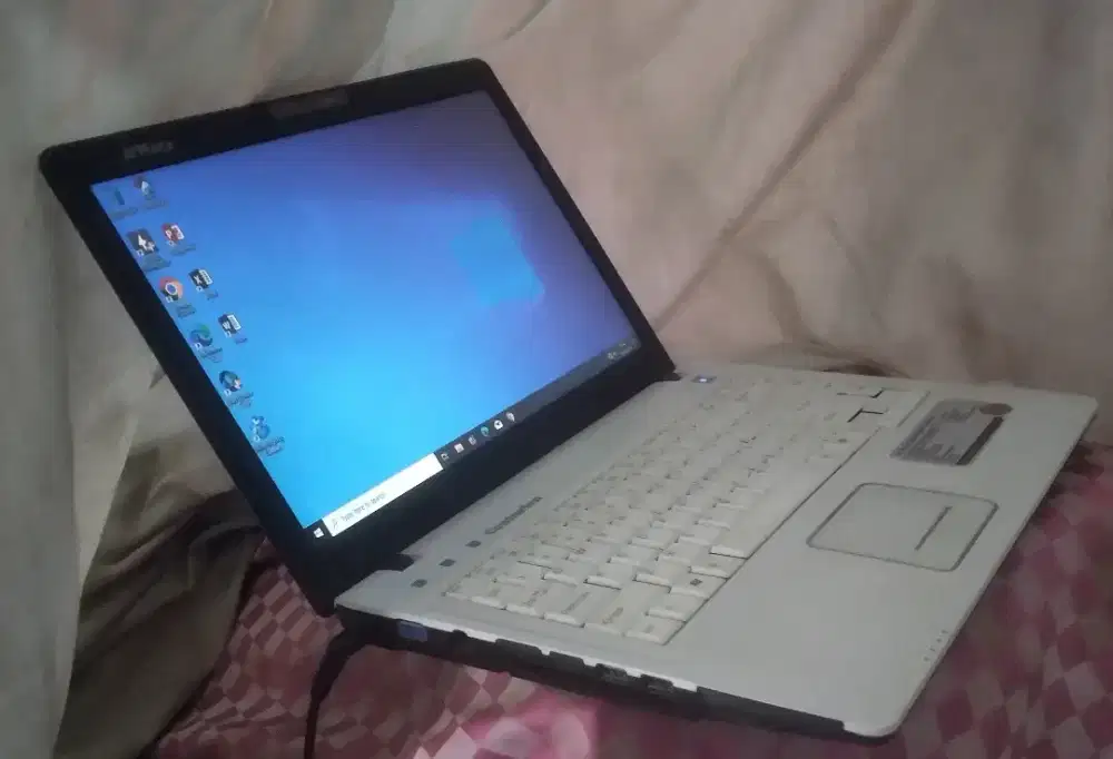 LAPTOP GARANSI, ANote  14in Intel DC T4200, 2/250GB, Colok Siap Pakai.