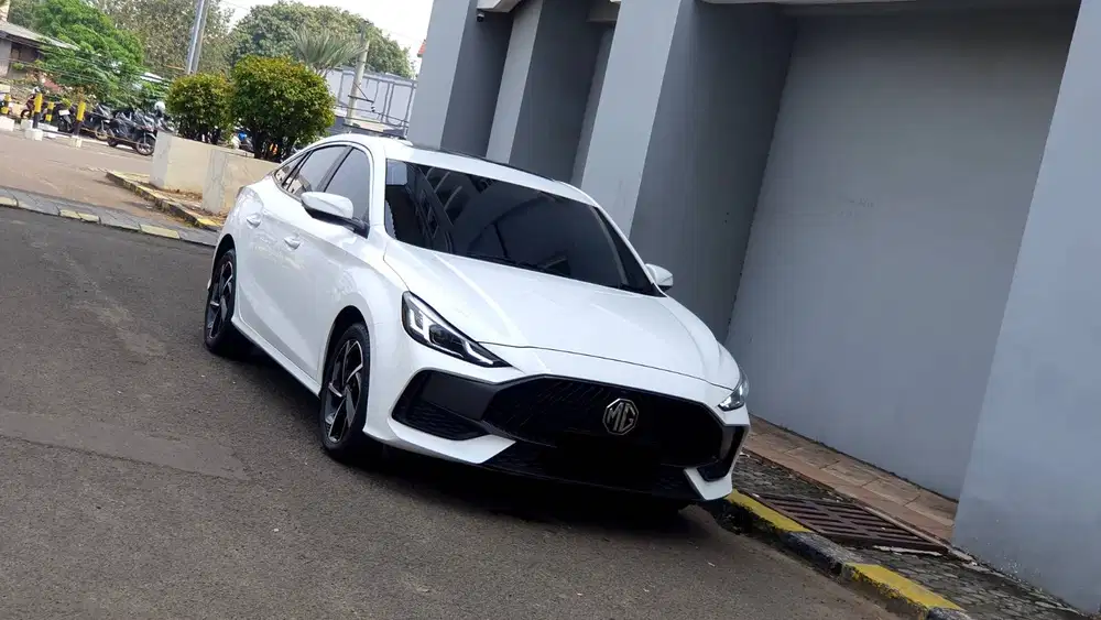 [ANTIK LOW KM] MG Morris Garage 5 GT 5GT Ignite 1.5 Sunroof 2022/2023