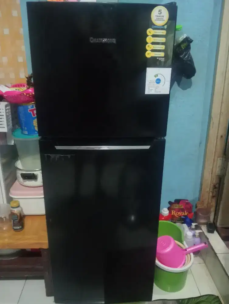 Di mahar kulkas dua pintu changhong