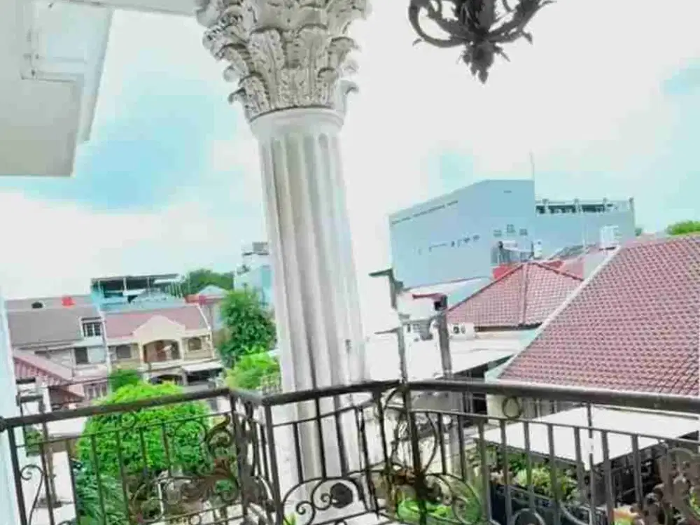 Dijual Rumah Hoek Kelapa Cengkir Timur
