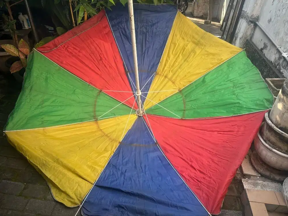 Payung tenda jualan