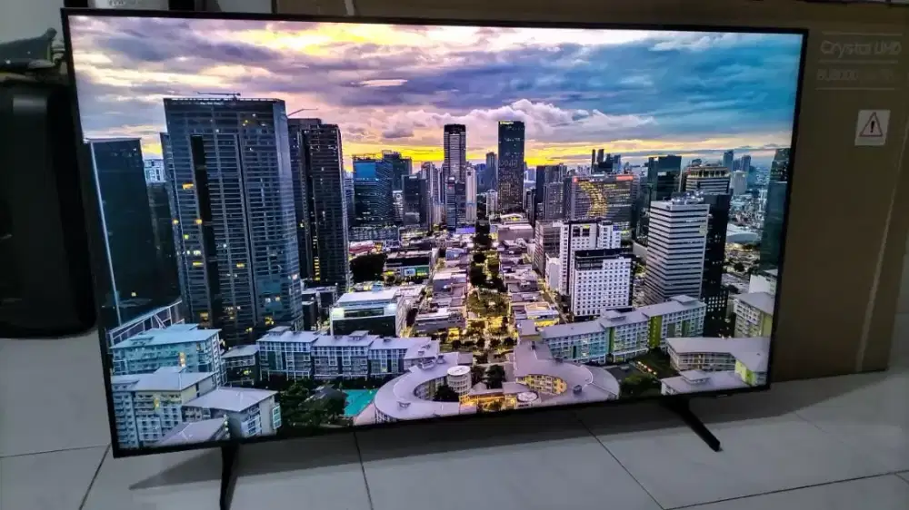 Samsung 65 Inch CU8000 Crystal UHD 4K Smart TV UA65CU8000KXXD