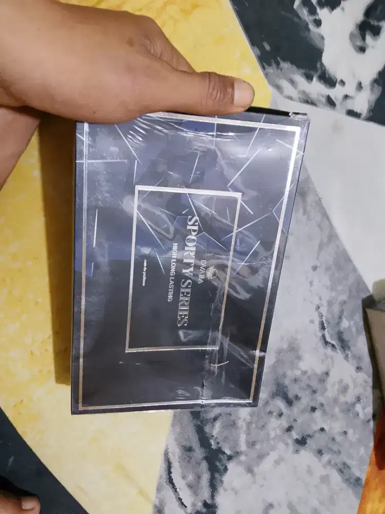 Parfume Aroma Tahan Lama Segar