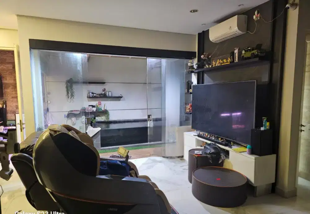 MURAH HANYA 2M-AN RUMAH LUAS LEBAR 9 METER CITRALAND DEKAT CIPUTRA