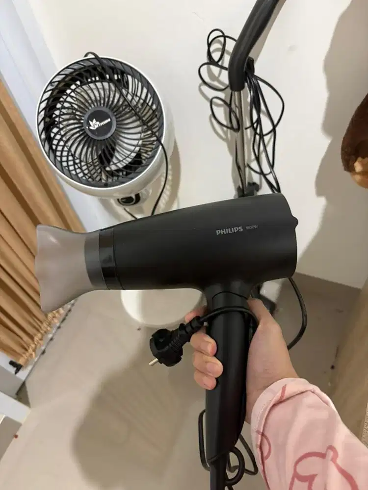 Vacuum Cleaner Hair Dryer Philips 1600W