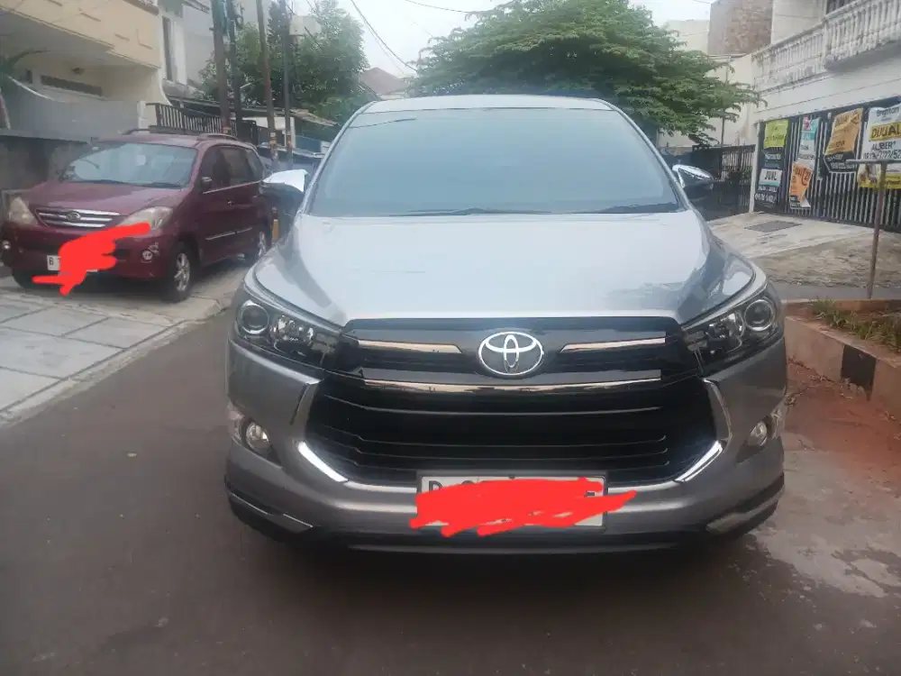 TOYOTA KIJANG INNOVA VENTURER DIESEL 2.4 AT TAHUN 2017 TH 2017