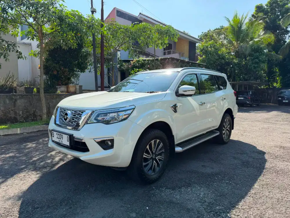 Nissan Terra 4x4 VL 2020 / ANTIK