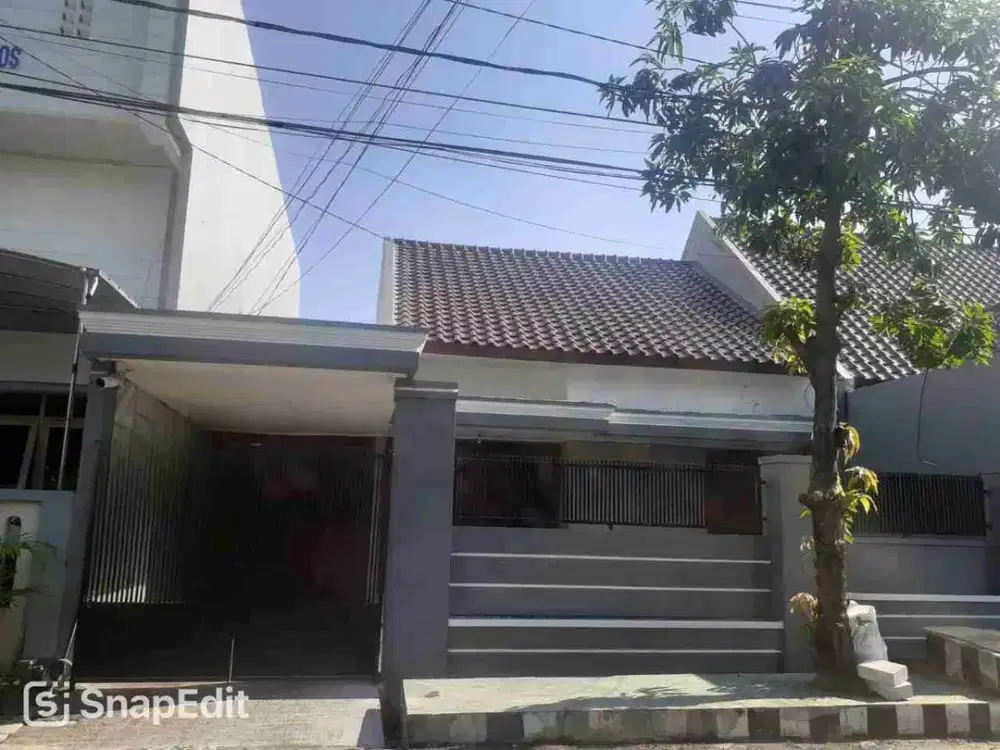 Dijual/disewakan rumah di Kutisari Indah Utara