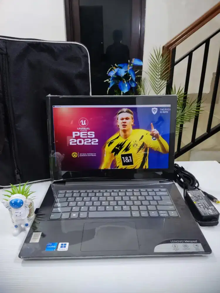Lenovo Ideapad V330-14IKB CharcoalGrey Slim  [RAM 12GB + SSD+HDD]