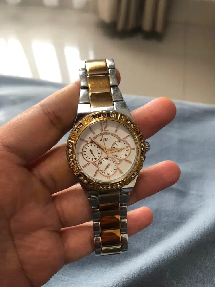 jam tangan second