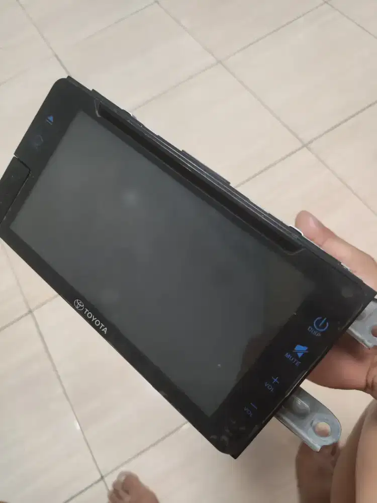 Head unit 7 in inova reborn
