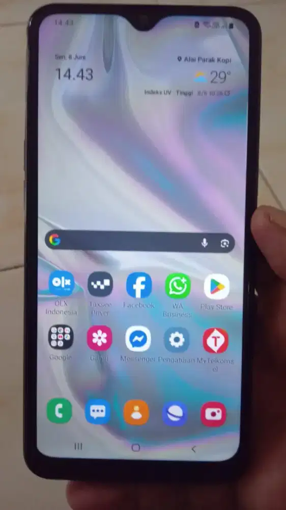 Samsung A10s mulus bana Ram 2/32gb.