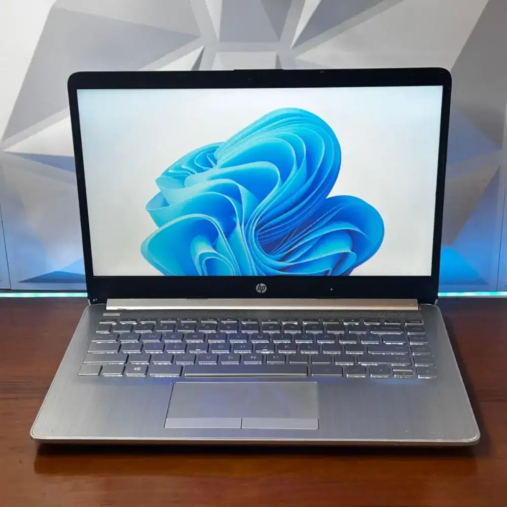 Hp 14-dk1524U Athlon Silver 3050U RAM 8GB DDR4 SSD 512GB NVMe