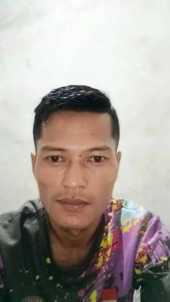 Saya sedang mencari loker driver sim a