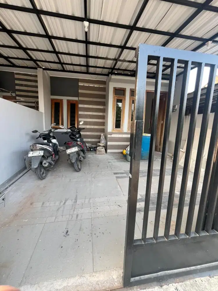 Dikontrakan rumah tahunan.