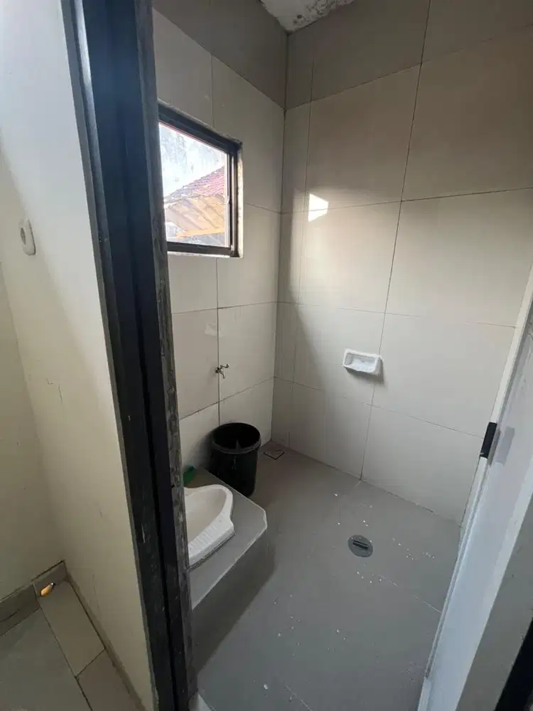 Dikontrakan rumah tahunan.