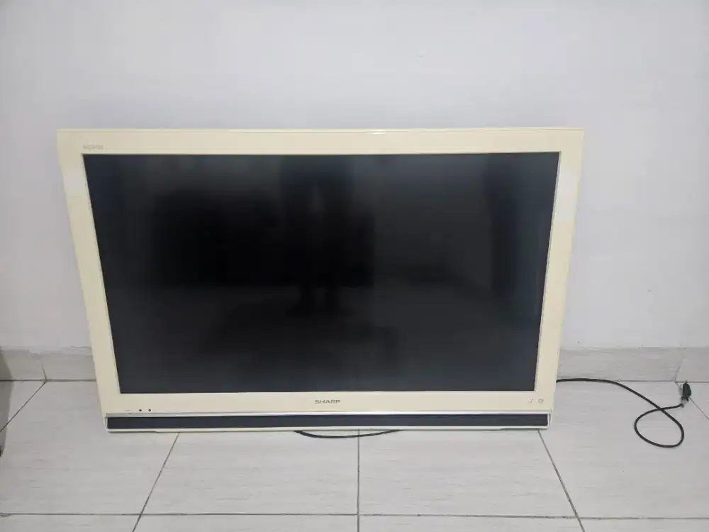 TV LCD SHARP AQUOS 40 INCHI FULL HD