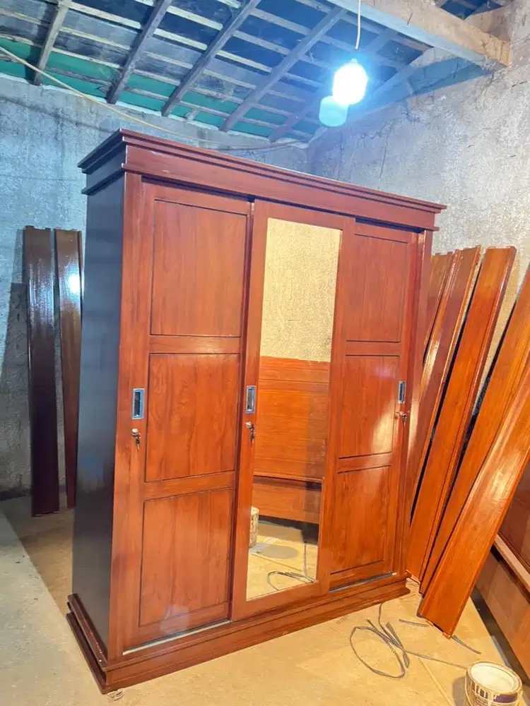 Almari P3 Minimalis