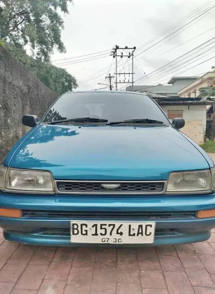 Daihatsu charade classy 1994