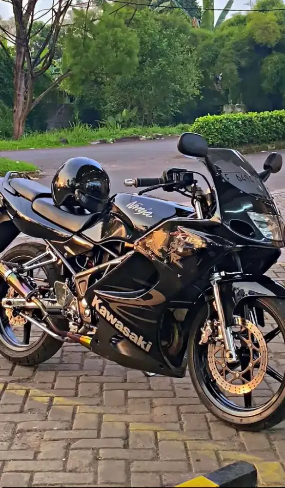 KAWASAKI NINJA RR OLD 2011