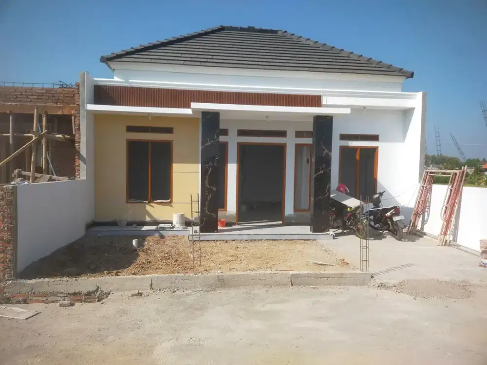 Dipasarkan : Rumah minimalis nyaman & modern!
