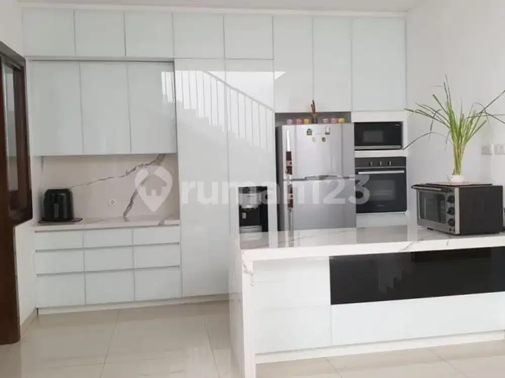Rumah Bagus di Kembar Mas Dekat Pusat Kota Bandung