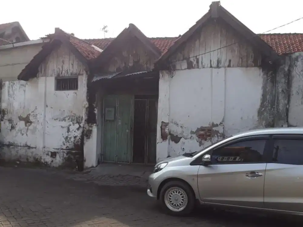 GUDANG PESAPEN KALI, DEKAT PELABUHAN PERAK* _ROW Jalan Lebar, Akses Truk Tronton, Bebas Macet & Banjir_