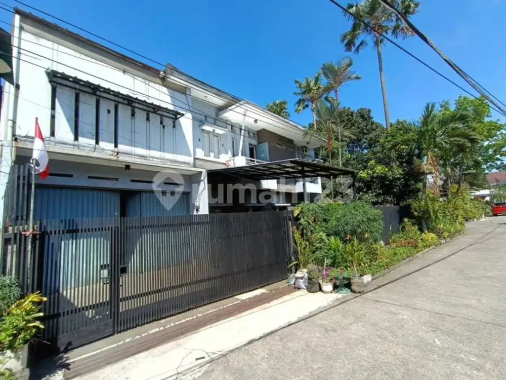 Rumah Bagus Harga Murah Posisi Hook di Turangga Buah Batu